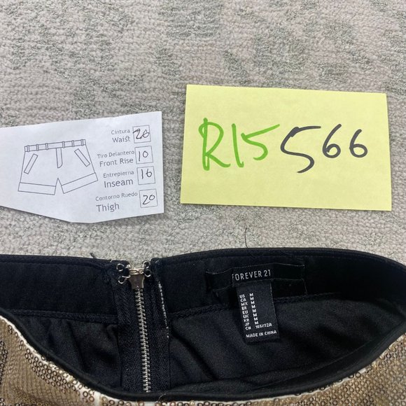 Forever 21 Shorts Medium Women's Sequins Beige Short - Picture 8 of 8